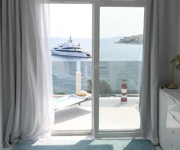 Chill & Lux - 20m To The Sea Trogir